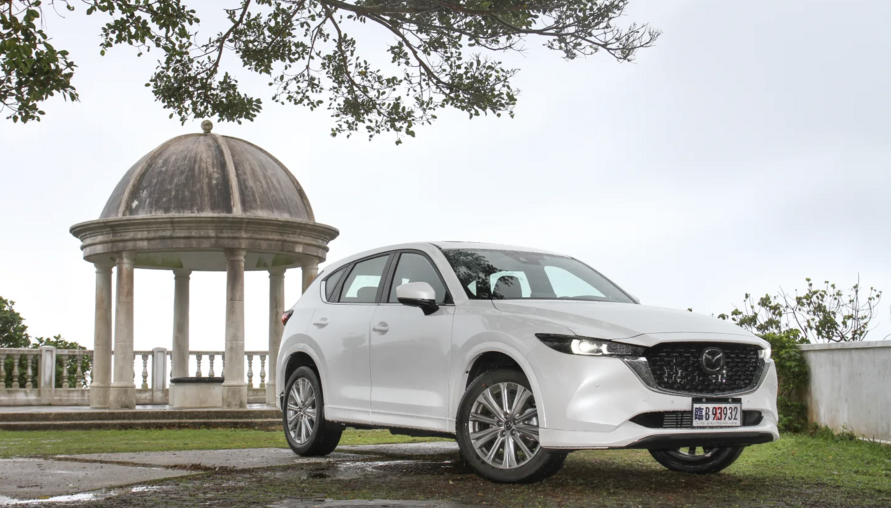 進階豪華、不言而喻，Mazda CX-5 25T AWD Signature