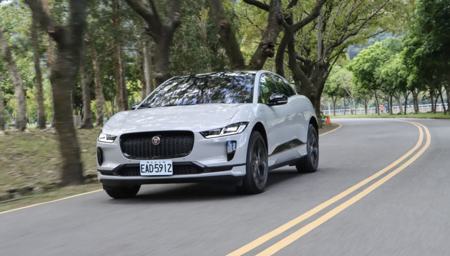 戰力再擴大,Jaguar I-Pace EV400 S黑魂進階版