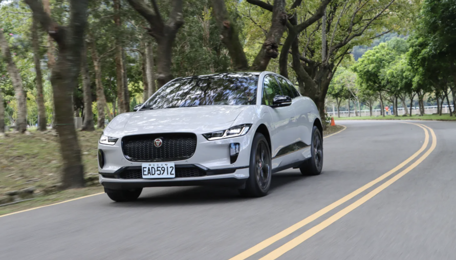 戰力再擴大，Jaguar I-Pace EV400 S黑魂進階版