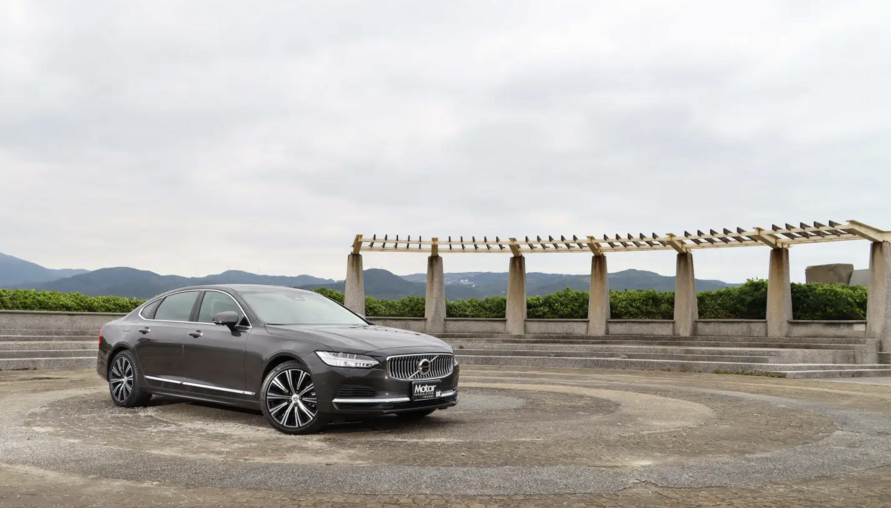 豪華簡而不凡 Volvo S90