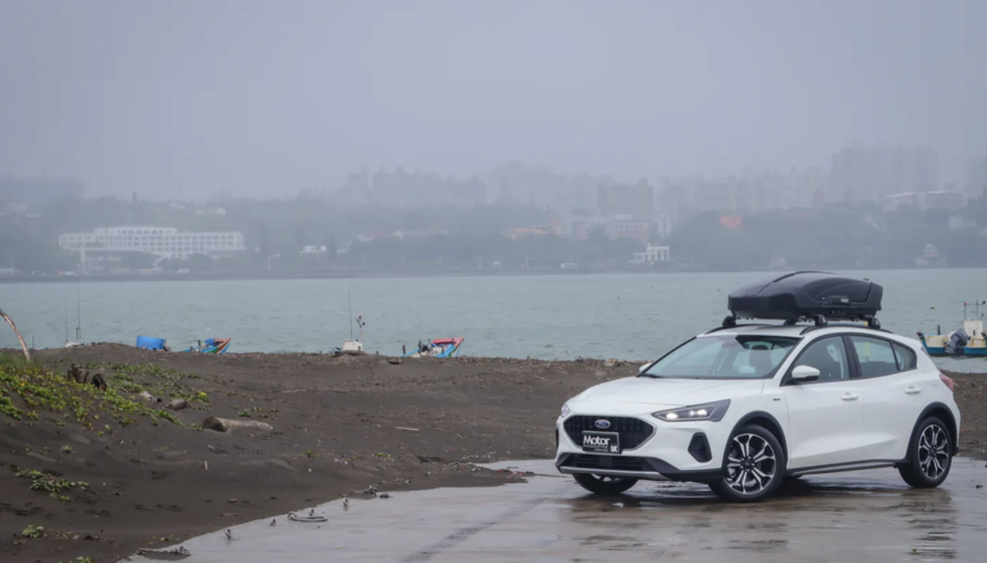 豪華質感再提升，Ford Focus Active EcoBoost 182 Vignale