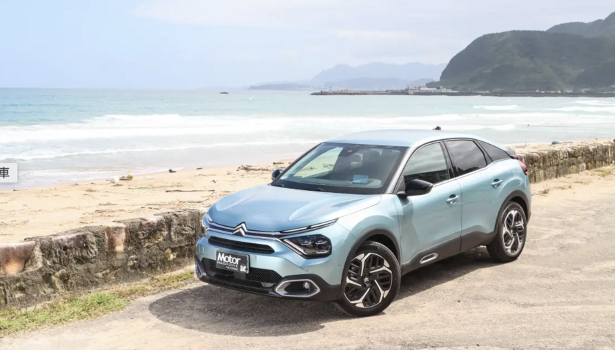 獨樹一幟的跨界風範 Citroën C4 SHINE