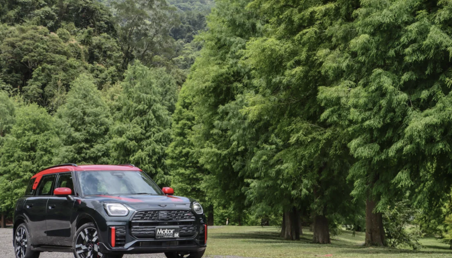 熱血至上 MINI John Cooper Works Countryman All4