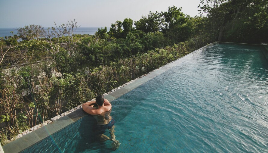 住宿如何選?印尼峇里島 Bali 旅遊該選擇旅館還是別墅?