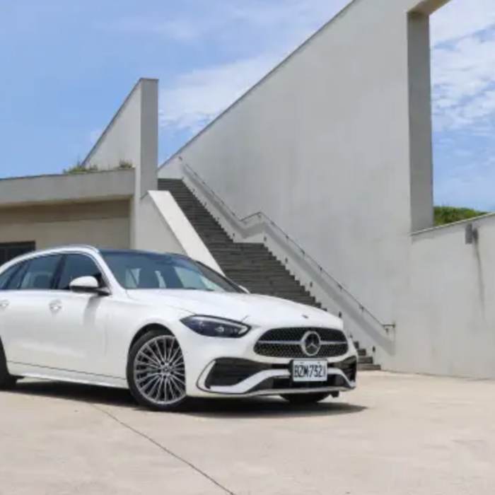 科技與豪華的深度融合 Mercedes-Benz C 300 Estate